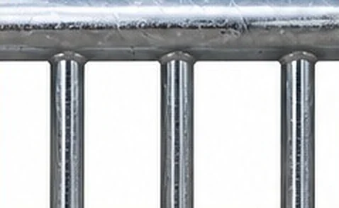 Detalhe da grade: barras verticais